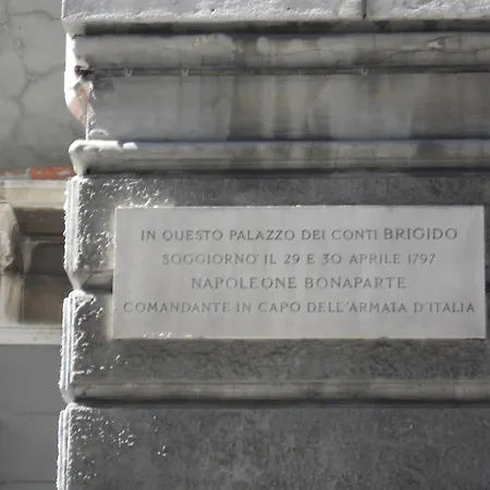 招待所 Palazzo Brigido